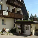 Jaegerhof Отель 3*