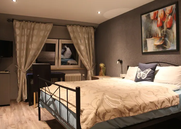 Jaegerhof Szálloda 3*